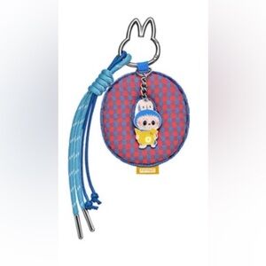 Pop Mart Letter Pendant “ O “